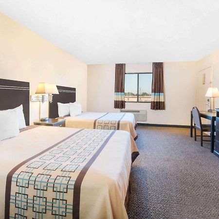 Days Inn By Wyndham Hobbs Extérieur photo