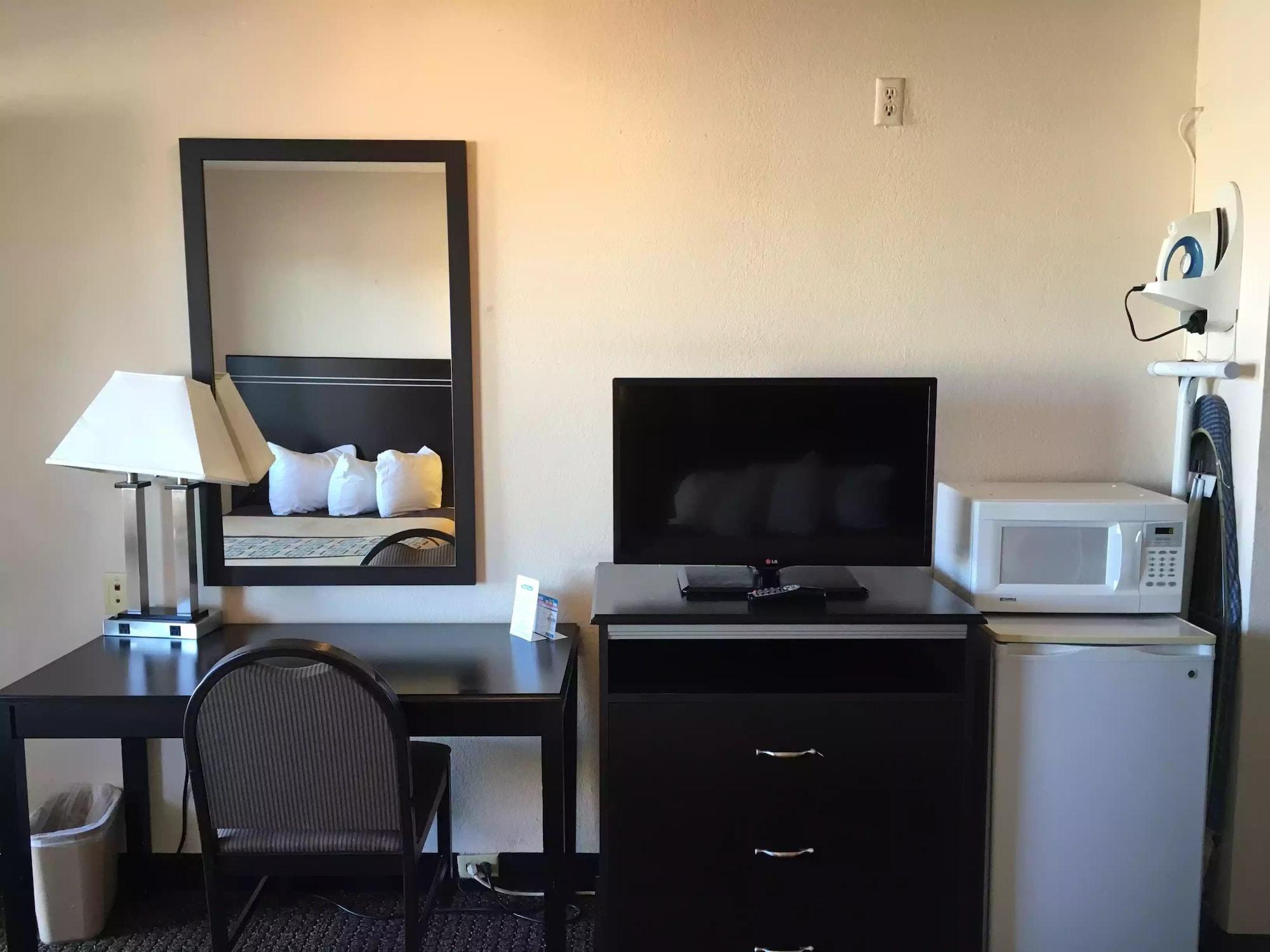 Days Inn By Wyndham Hobbs Extérieur photo