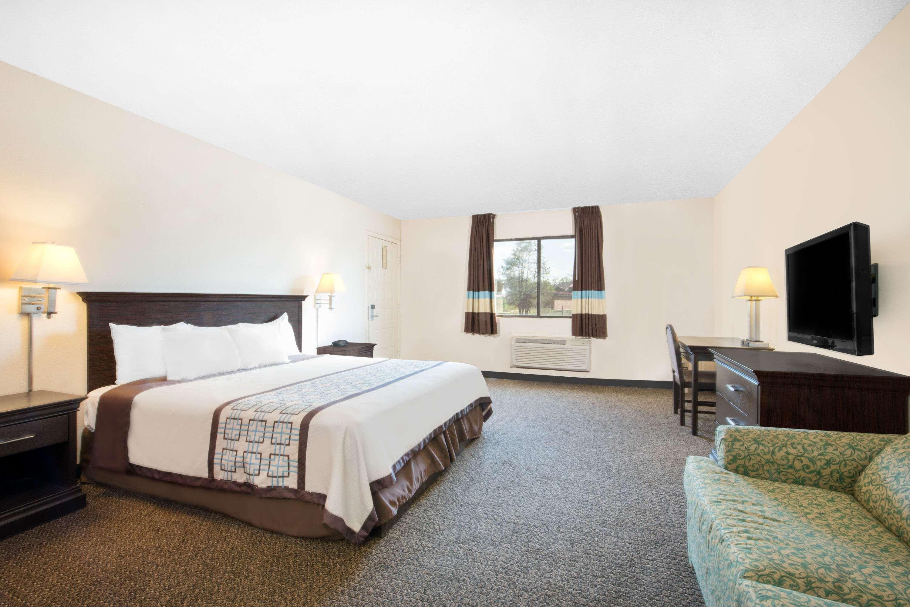 Days Inn By Wyndham Hobbs Extérieur photo